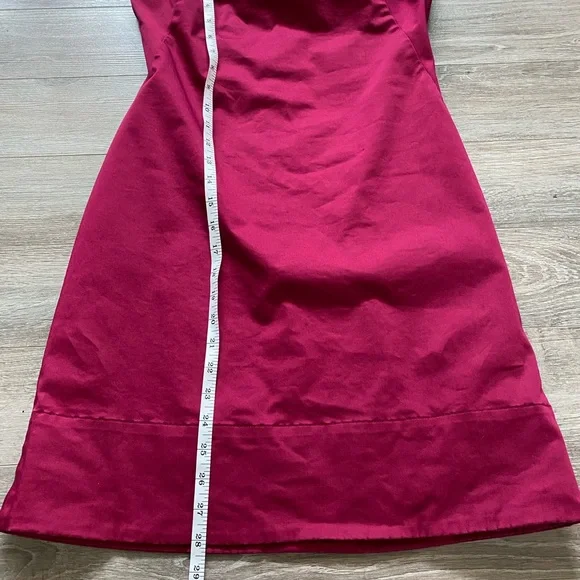 Strapless, fitted dress - Picture 5 of 10